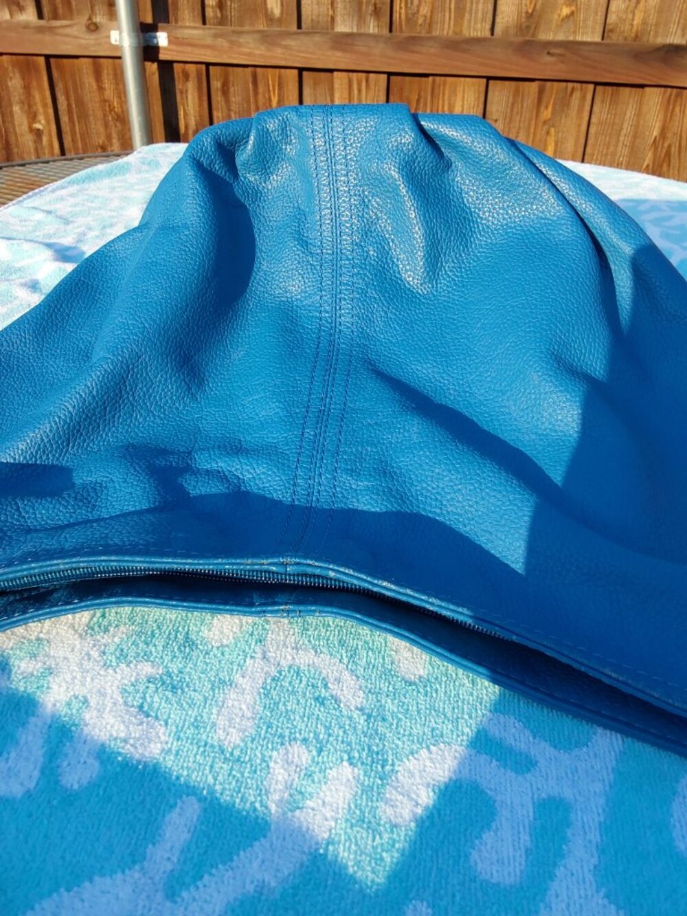 2015 HADAKI BLUE LEATHER HOBO BAG - Picture 6 of 16
